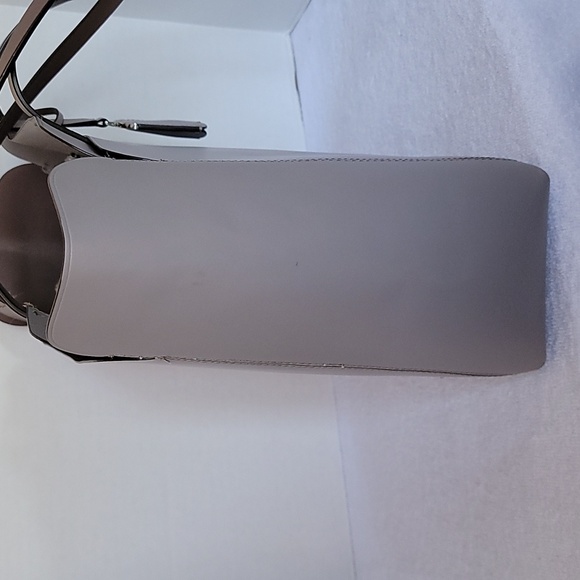 Kate Spade New York Magnolia Street medium double pocket tote - Picture 6 of 16